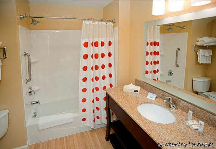 Towneplace Suites Fort Wayne North מראה חיצוני תמונה